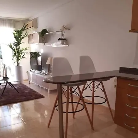 El Balcon De Alexia, 5 Minutos Del Aeropuerto 아파트 *
